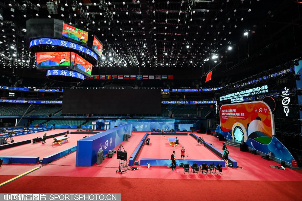 第41圈，诺里斯进站做出二停，维斯塔潘超越皮亚斯特里升至第1。