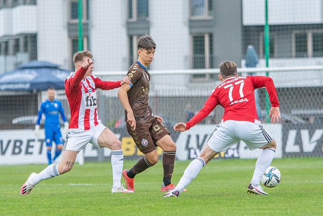 41岁罗本已成为职业板网球手，拥有3个积分世界排名第1980位